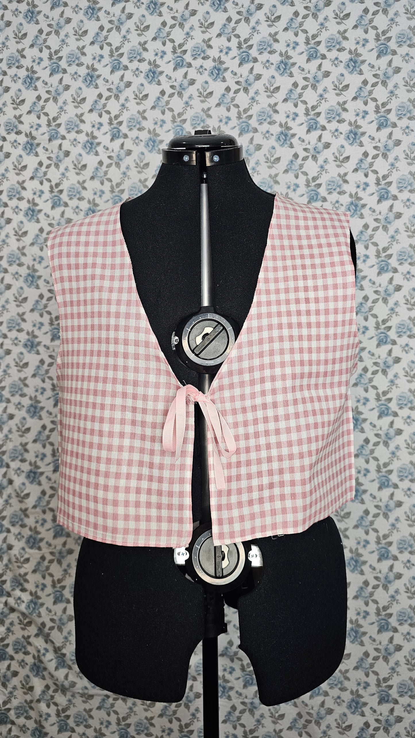 Checkered pink vest