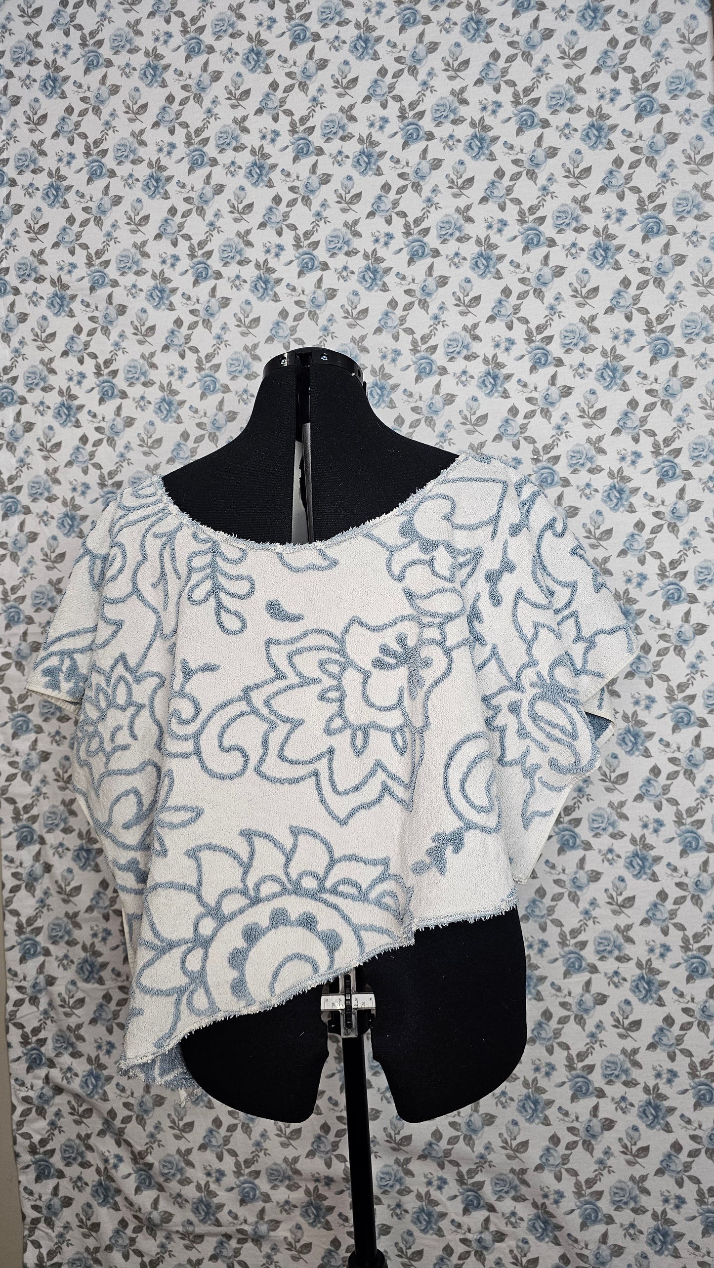 Double side Blue/White Towel Top