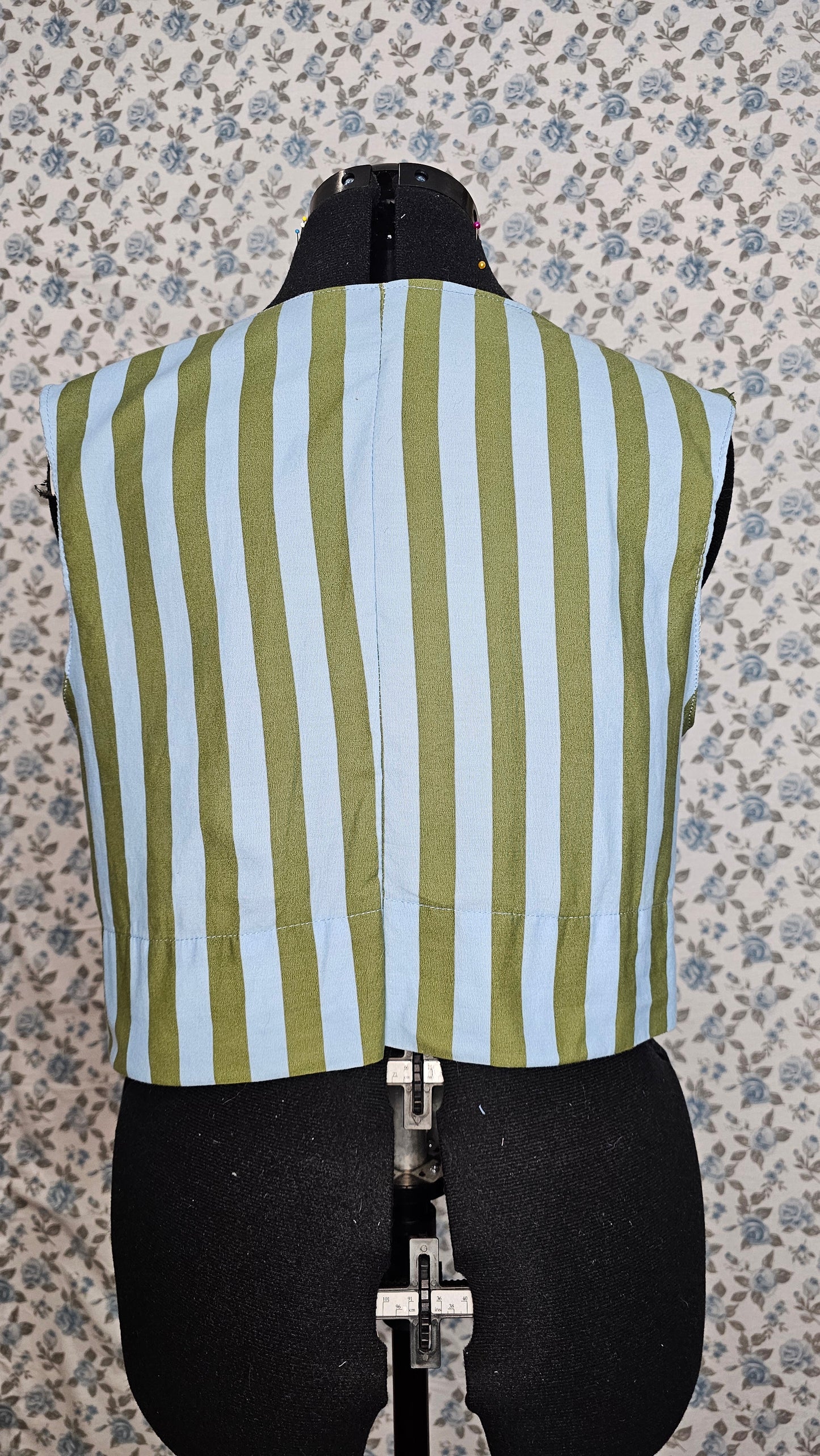 Stripes vest